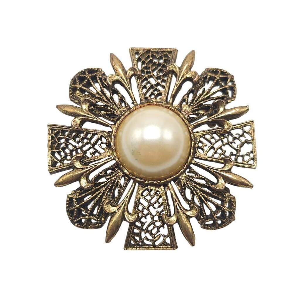 Vintage Gold Tone Fleur De Lis Brooch With Faux Pearl